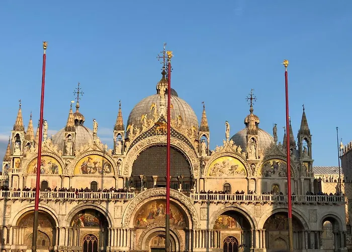 아파트 Venetian Infinity